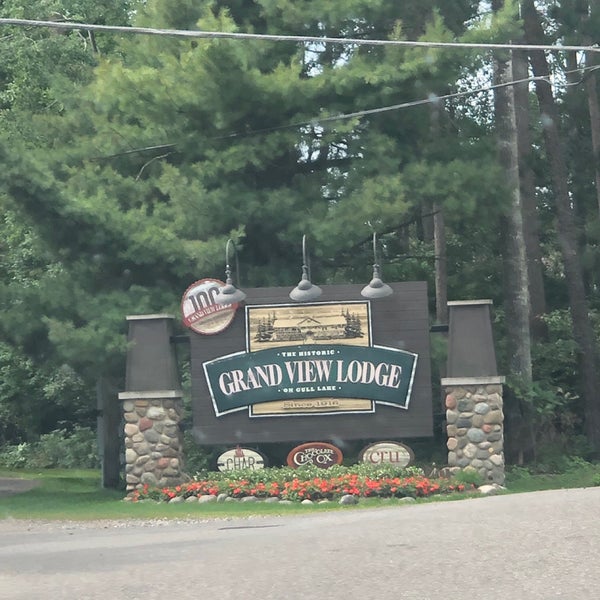 Foto diambil di Grand View Lodge Golf Resort &amp; Spa oleh Jill D. pada 8/25/2019
