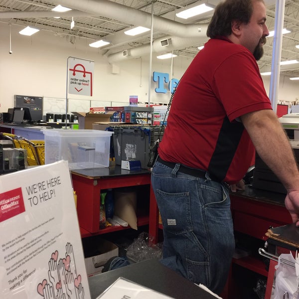 OfficeMax (Now Closed) Kansas City, MO