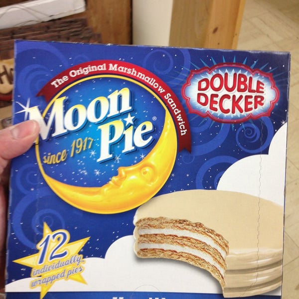Moon pie