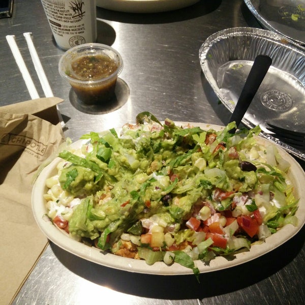 Chipotle Mexican Grill Mexican Restaurant in Cincinnati