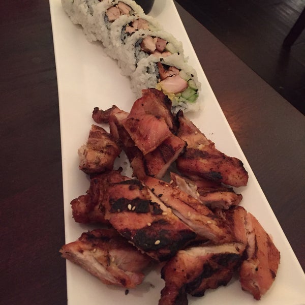 None fish eaters who like chicken will love the teriyaki roll. Lots of flavorful grilled chicken.