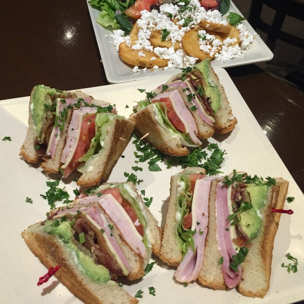 Best club sandwiches hands down! Most places charge extra for avocado. The feta fries always goes food as a side.