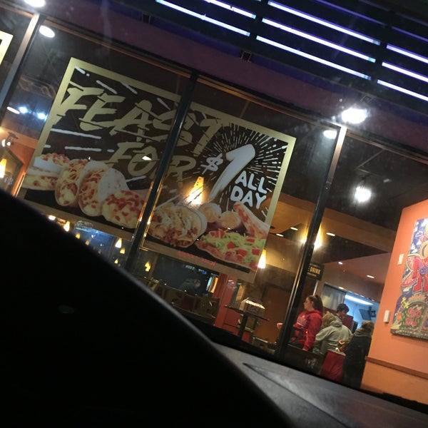 Taco Bell Fast Food Restaurant in Independence