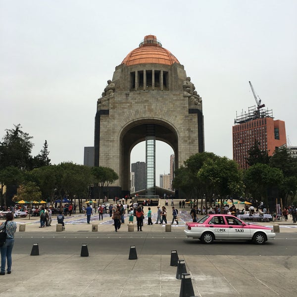 4/30/2016 tarihinde Raúl B.ziyaretçi tarafından Monumento a la Revolución Mexicana'de çekilen fotoğraf