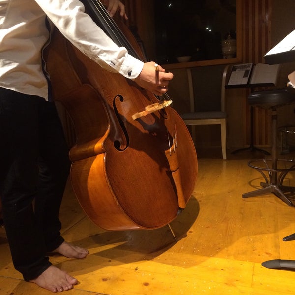 Bravo music екатеринбург. Браво-мьюзик”. Браво мьюзик екатеринбург. Bravo music екатеринбург. Поп мьюзик екатеринбург мичурина 54.