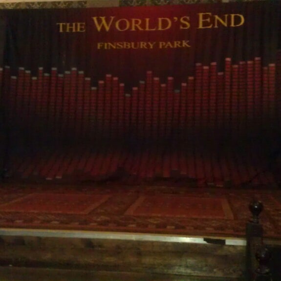 Photo taken at The World&#39;s End by Darren H. on 4/7/2013