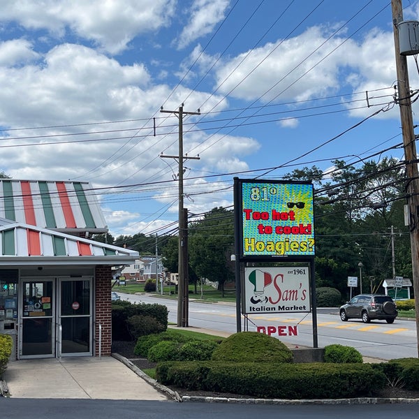 Sam's Italian Market and Bakery 10 tips from 382 visitors