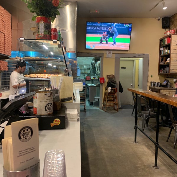 6/28/2019 tarihinde Ally G.ziyaretçi tarafından Presidio Pizza Company'de çekilen fotoğraf