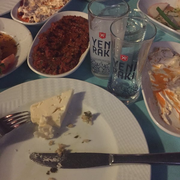 Photo taken at Aramızda Kalsın Mangal&amp;Restaurant by 💫 on 1/6/2018