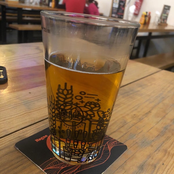 Photo taken at HOP The Beer Experience 2 by Rich M. on 2/9/2020