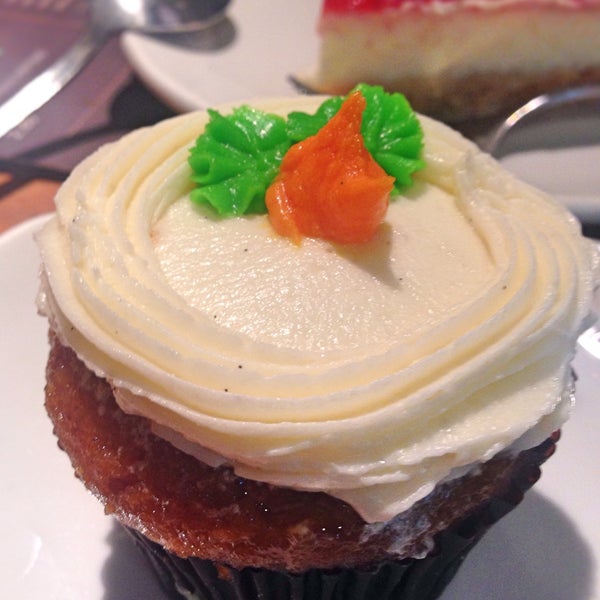 Pidas lo que pidas es acierto seguro, cupcake de zanahoria vegano ¡riquísimo!