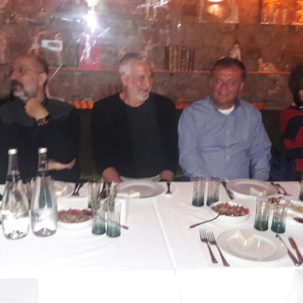 photos at peymane ocakbasi comfort food restaurant in tomtom