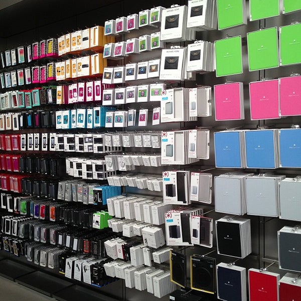 Photos at Apple Victoria Gardens Victoria Rancho Cucamonga, CA