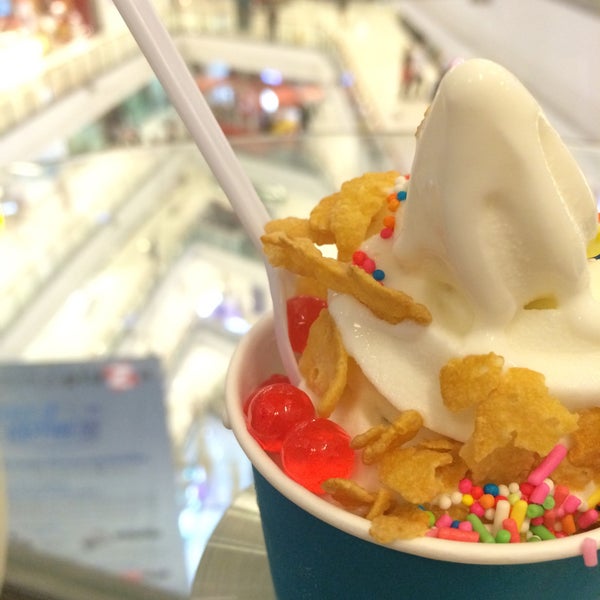 White Rabbit (Now Closed) Frozen Yogurt Shop