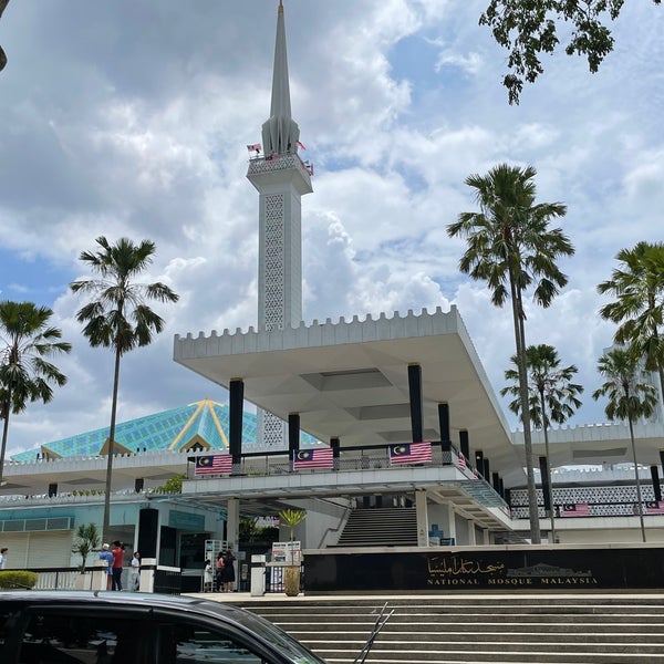 Photo taken at National Mosque by ますはら on 8/20/2023