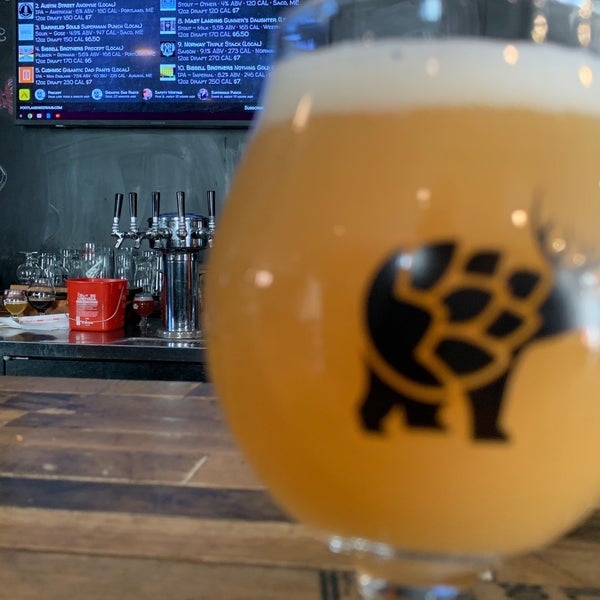 Photo taken at The Portland Beer Hub by Doug on 5/11/2019