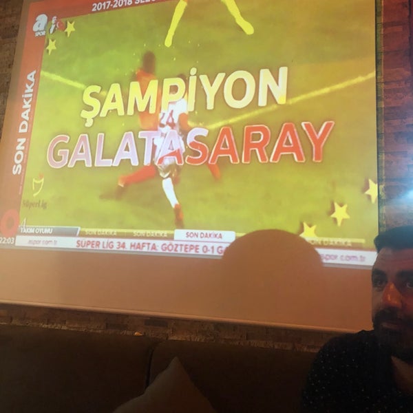 Photo taken at Hisarönü Çaycısı Plus by Gökhan A. on 5/19/2018