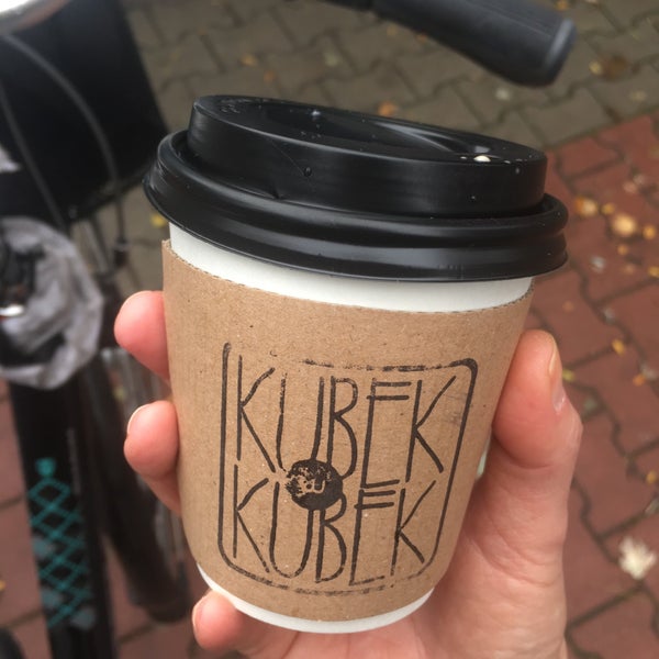 Foto tirada no(a) Kubek w Kubek Cafe por Malgosia B. em 9/20/2017