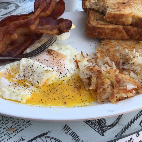 Nutshell Eatery & Bakery 6 tips