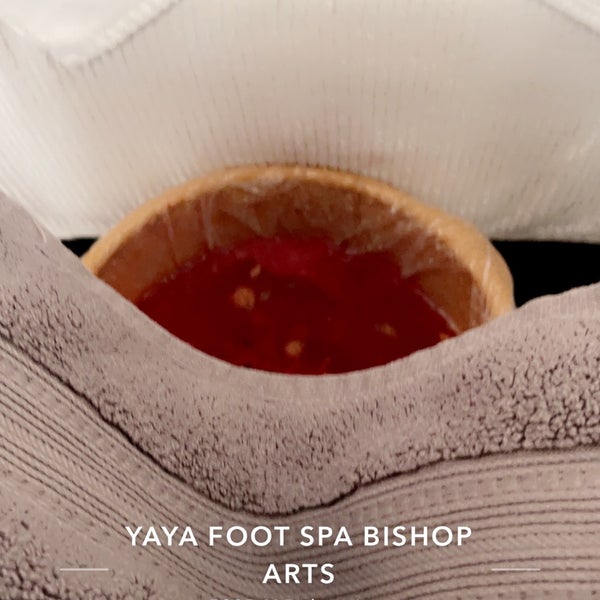 Foto tirada no(a) yaya foot spa por Chris F. em 3/29/2023