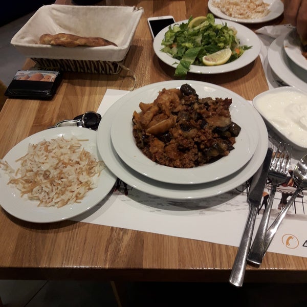 1/2/2018에 Mehmet F.님이 Cadde Mutfak Restaurant에서 찍은 사진