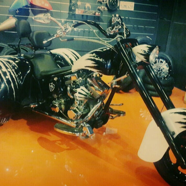 TT Custom Choppers