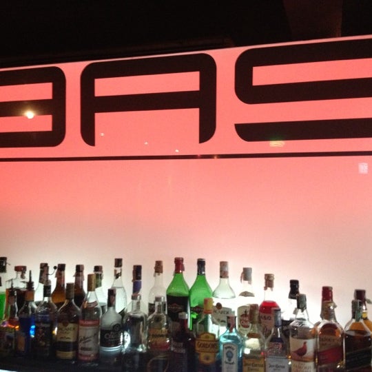 12/20/2012にBrow N.がBas Barで撮った写真