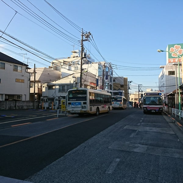 Fotos Em 千歳烏山駅南口バス停 世田谷区 東京都