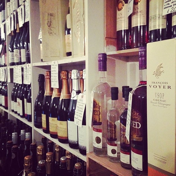 Borough Wines Wine Store in Hackney Central