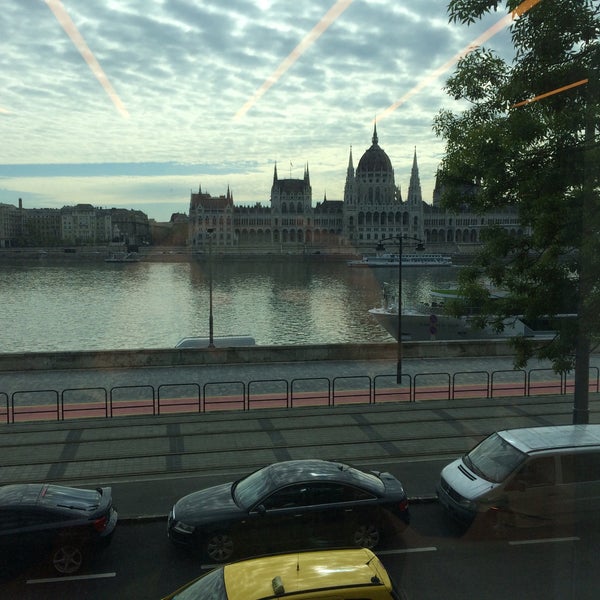 4/28/2016 tarihinde Tamas T.ziyaretçi tarafından Novotel Budapest Danube'de çekilen fotoğraf