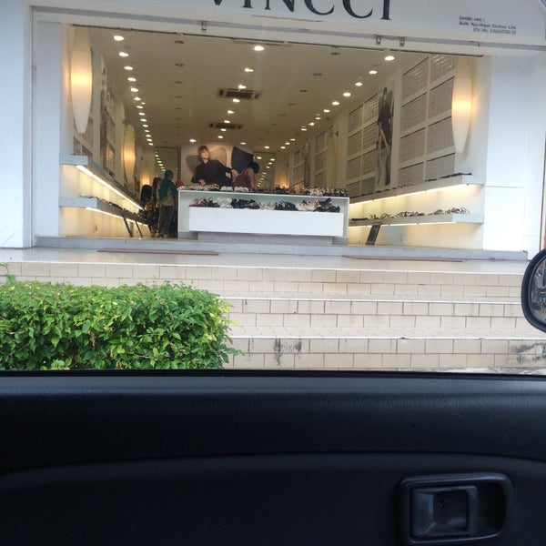 Vincci Shoe Store In Kuala Terengganu