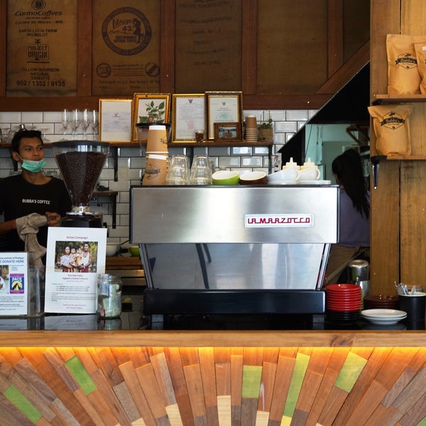 Foto tirada no(a) Bubba&#39;s Coffee Bar por Pradt K. em 11/22/2021