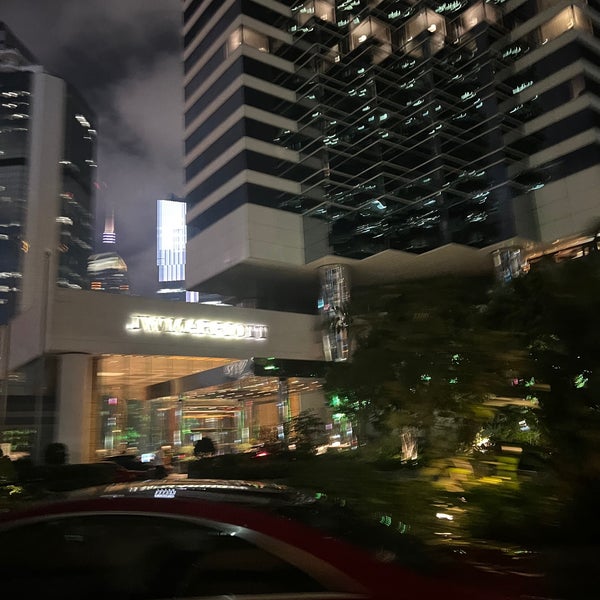 Das Foto wurde bei JW Marriott Hotel Hong Kong von Jisun K. am 11/16/2022 aufgenommen