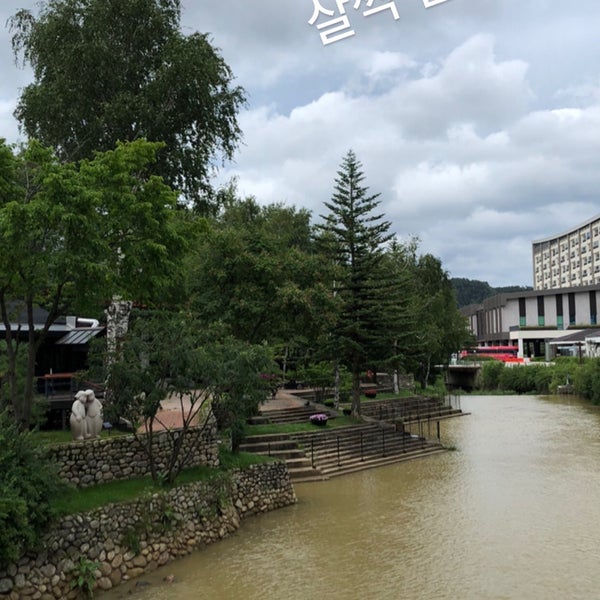 Photo taken at Yongpyong Resort by Jisun K. on 8/9/2020