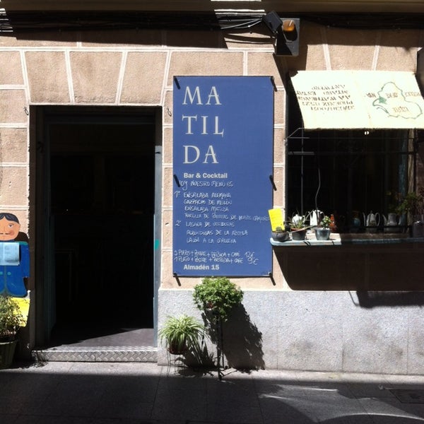 7/11/2014 tarihinde Carlos S.ziyaretçi tarafından Matilda Café Cantina'de çekilen fotoğraf