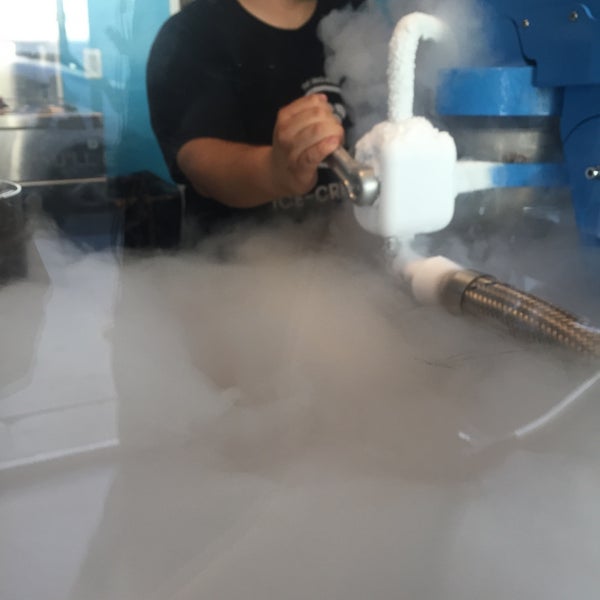Photo taken at Ice Cream Lab by Abi on 8/28/2015