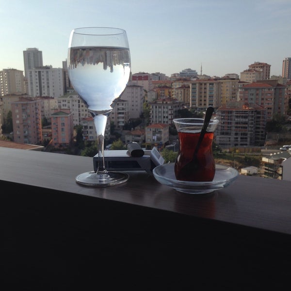 Das Foto wurde bei Nice Royal Otel von Sedat G. am 9/10/2015 aufgenommen
