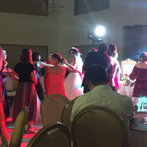 Bera Palace Dugun Salonu 10 Tavsiye