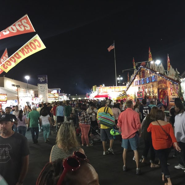Foto tirada no(a) South Carolina State Fair por Bodybyloud! em 10/14/2017