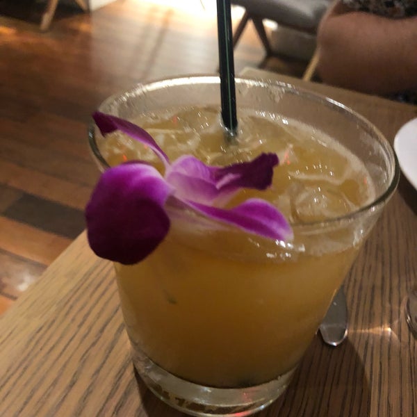 Went back for the second time in less than a week! Loved the goat cheese and scallop sliders. Mahi mahi tacos were good, and pineapple yuzu mojito was lovely, as was the painkiller drink.