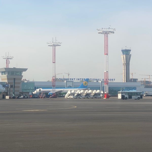 Foto tomada en Toshkent Xalqaro Aeroporti | Tashkent International Airport (TAS)  por Jim K. el 4/8/2024