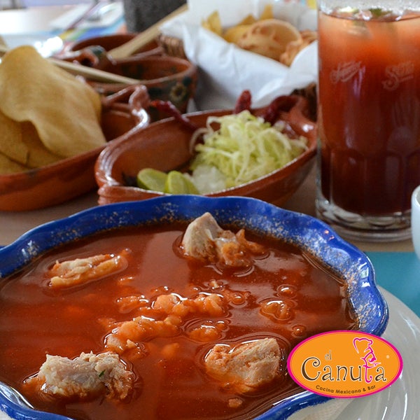 Das Foto wurde bei El Canuta Cocina Mexicana &amp; Bar von El Canuta Cocina Mexicana &amp; Bar am 11/20/2015 aufgenommen