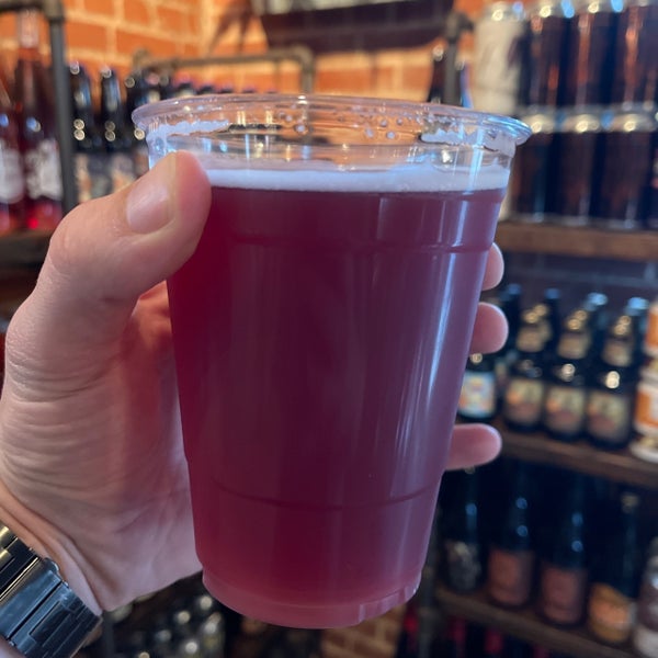Photo taken at Craft Tasting Room and Growler Shop by Dan K. on 3/27/2021