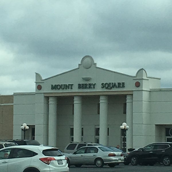Fotos en Mount Berry Square Mall Rome, GA
