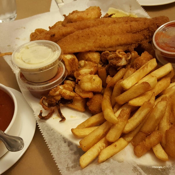 Fried seafood platter was hot delicious & fresh!!!