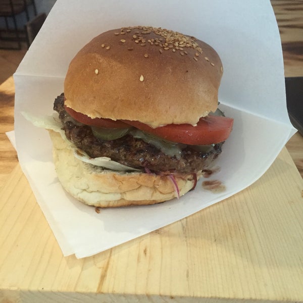 First burger пушкин. One burger, дербент.