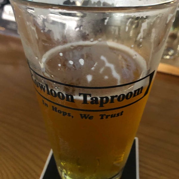 Photo taken at Kowloon Taproom by Tom E. on 8/31/2019