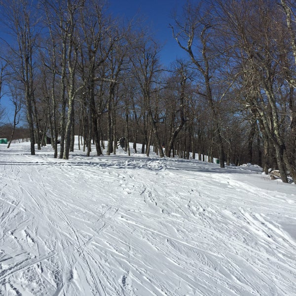Foto tirada no(a) Belleayre Mountain Ski Center por Sergery S. em 2/28/2015