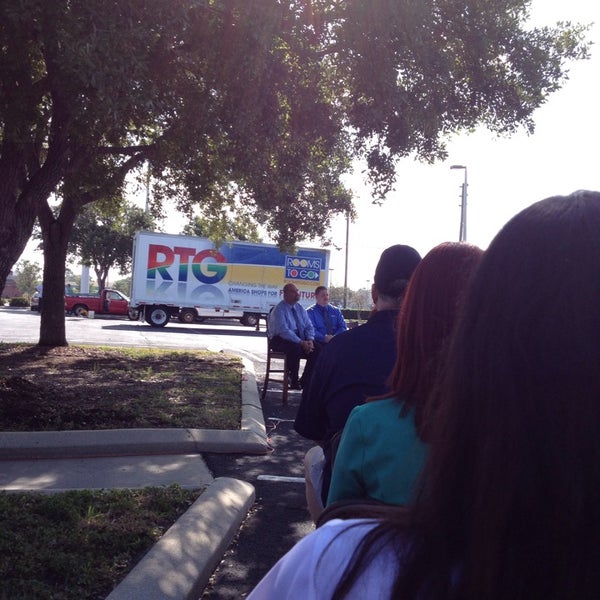 Rooms To Go Furniture and Home Store in New Port Richey