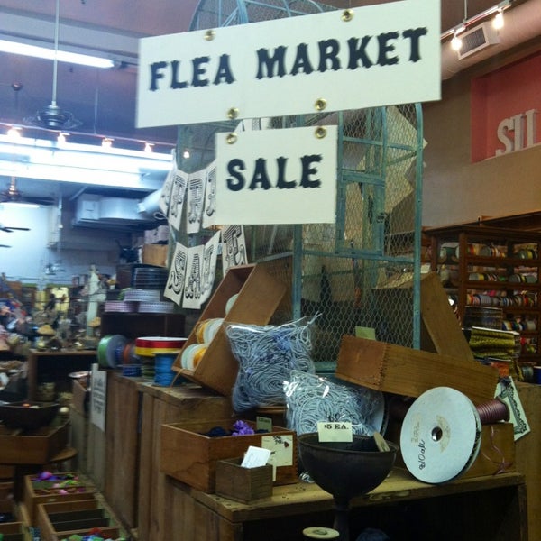 Tinsel Trading Garment District 3 tips